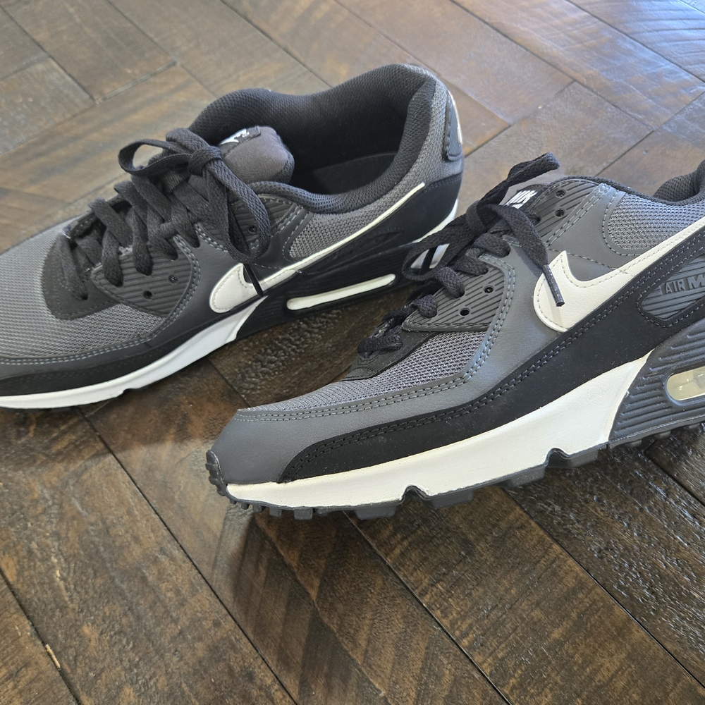 Nike Air Max Black and White Sneakers